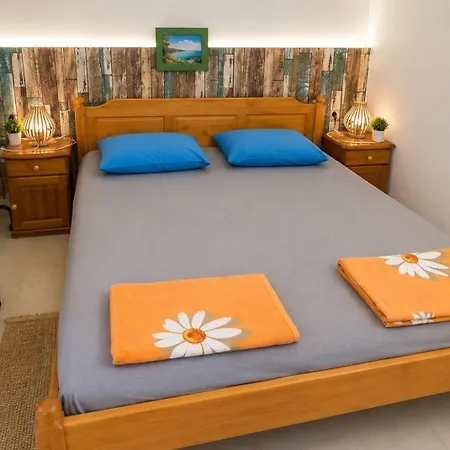 Apartamento Teo Pomorie